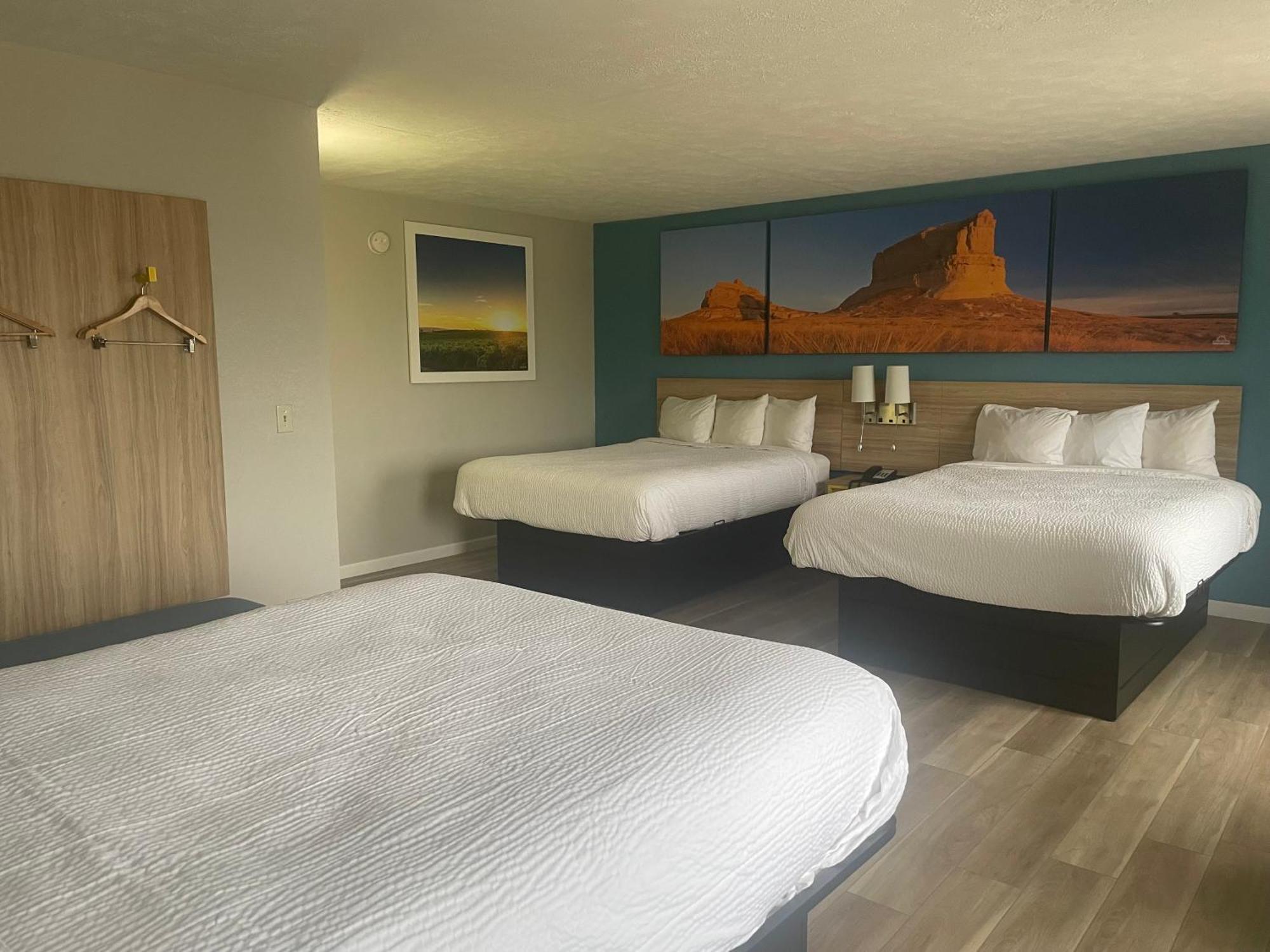 Days Inn By Wyndham Warrensburg Ngoại thất bức ảnh