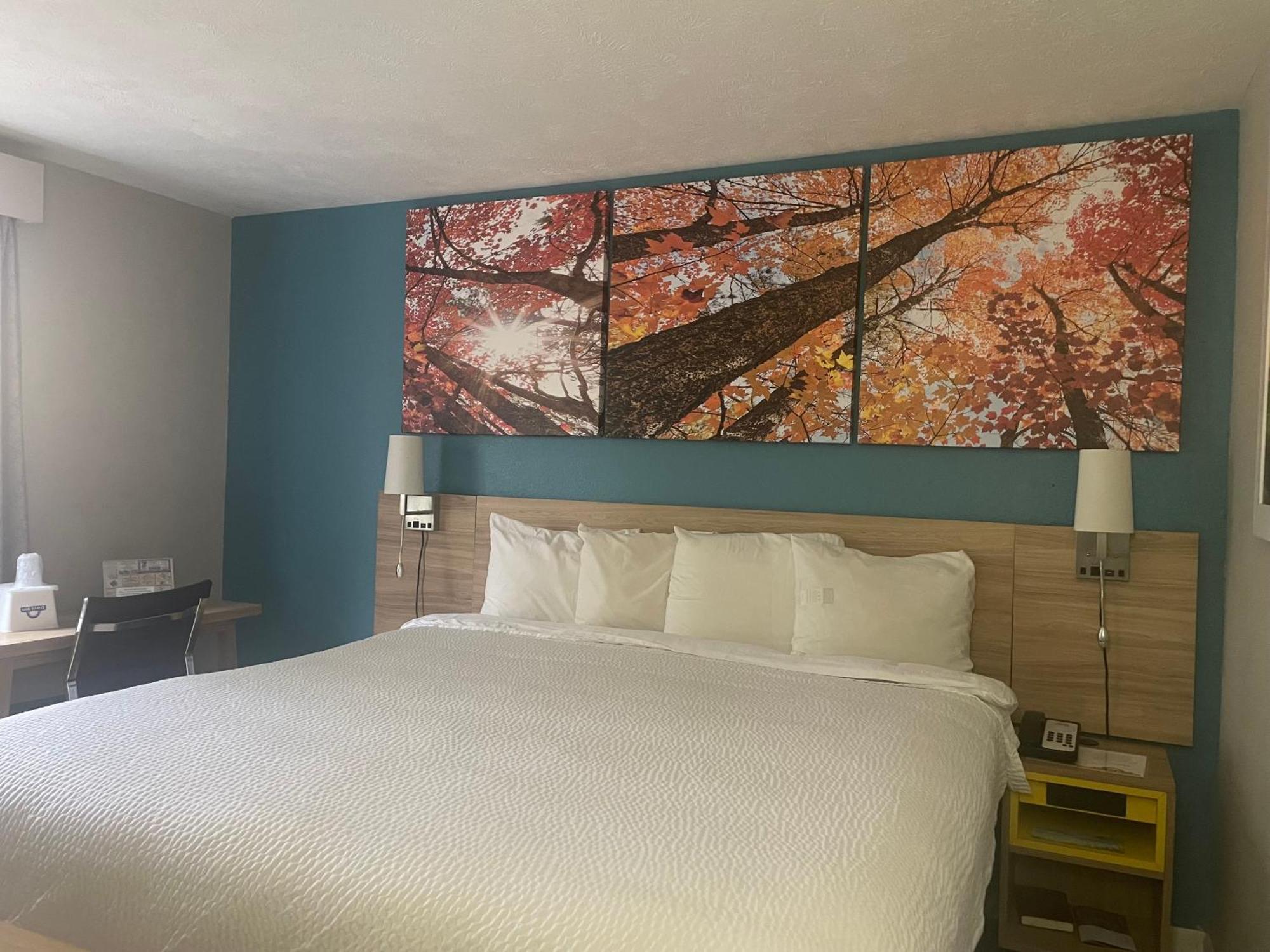 Days Inn By Wyndham Warrensburg Ngoại thất bức ảnh